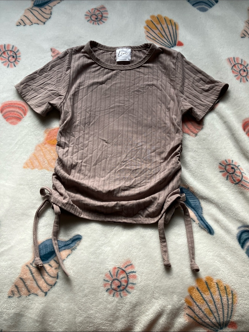 Olivia Rae Ribbed Side-Tie Short Sleeve Tee in Mauve Taupe